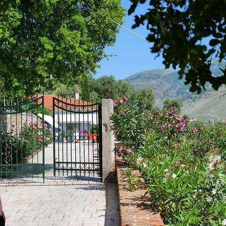 Saranda Landscape Villa Exterior foto